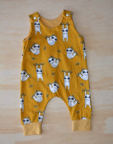 Winter romper - Sloth