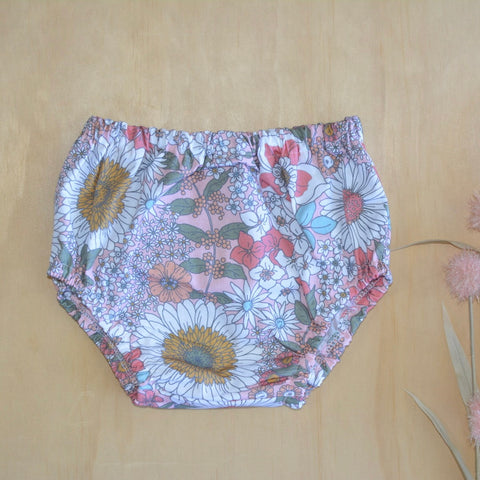 Bloomers -   Country Garden floral